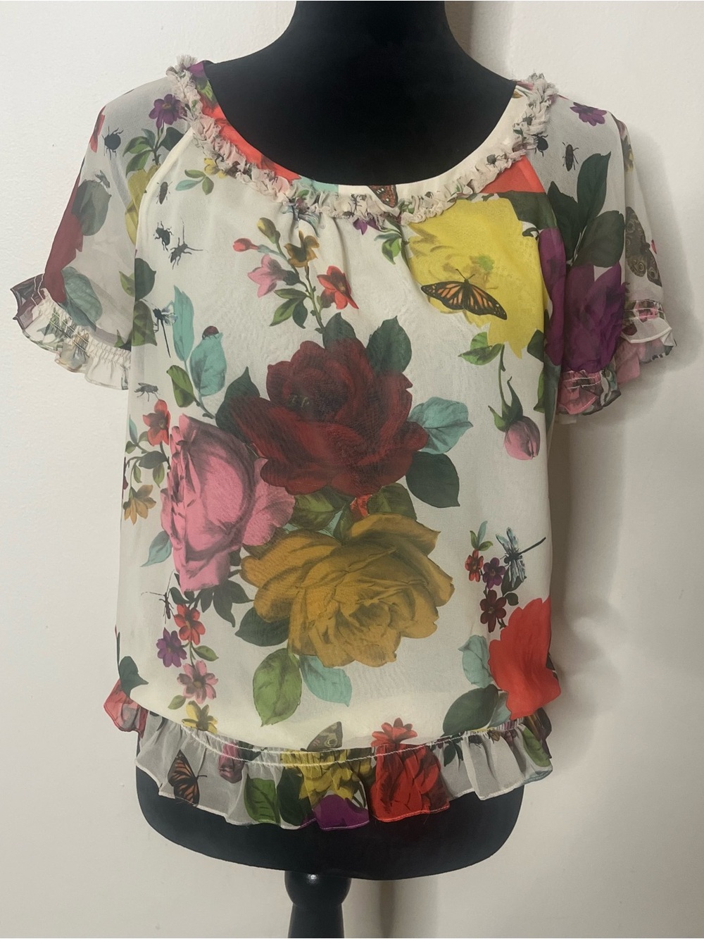 Ted Baker Cream Floral Ruffle Scoop Neck Short Sleeve Elastic Peplum Hem Top 3